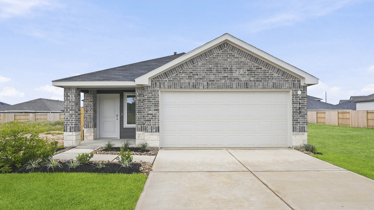 Caroline floor plan by D.R. Horton, a 3-bed 2-bath single-story home in Maple Woods, Hockley, Texas
