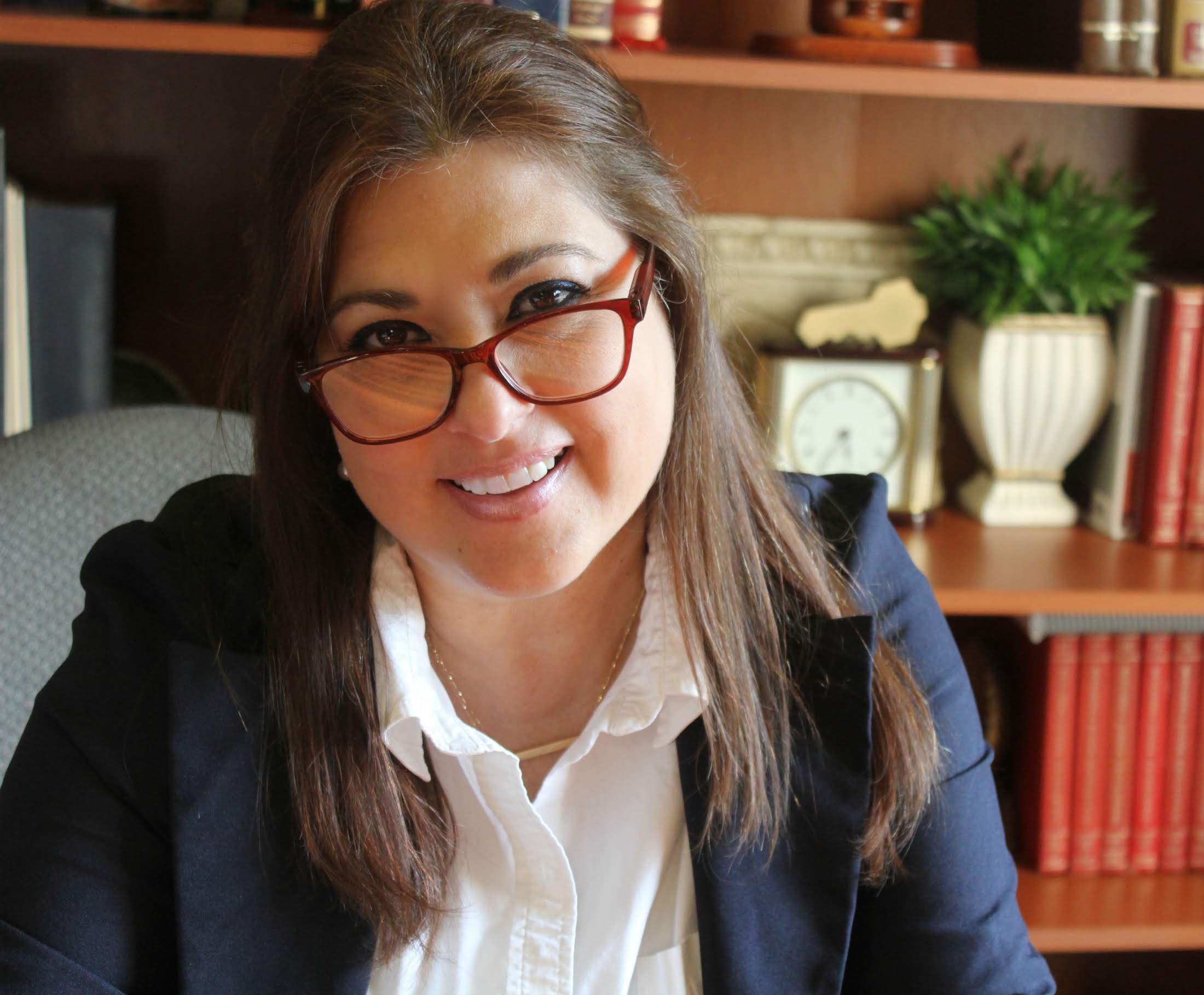 Mary D, bilingual Texas Realtor